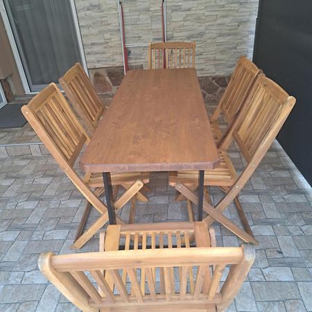 Fonyód Vivien Apartman מראה חיצוני תמונה