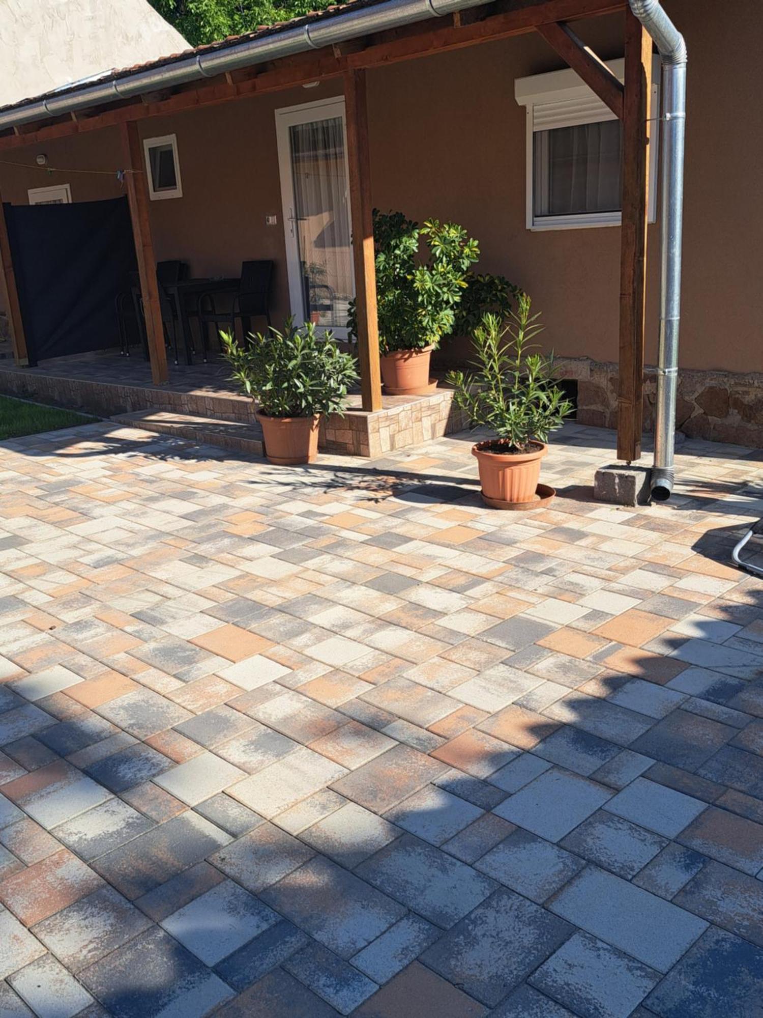 Fonyód Vivien Apartman מראה חיצוני תמונה