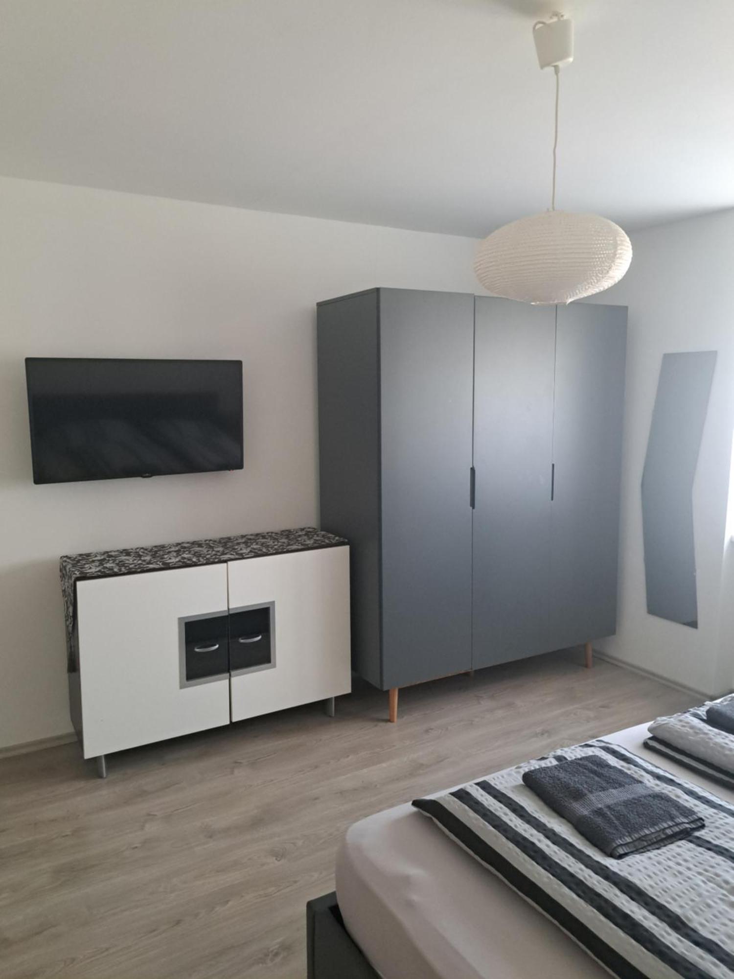 Fonyód Vivien Apartman מראה חיצוני תמונה